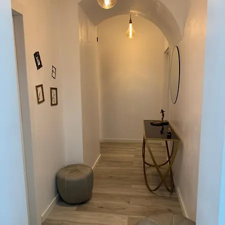 Ultracentral Luxury *