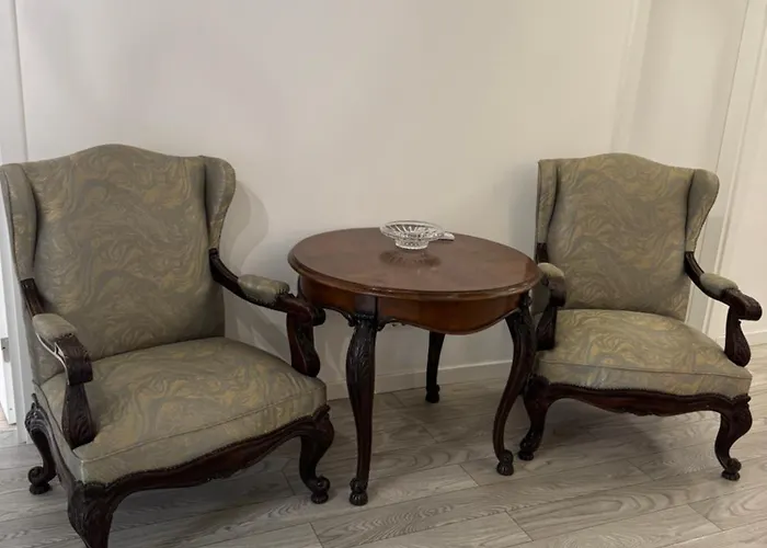 Ultracentral Luxury Apartament *