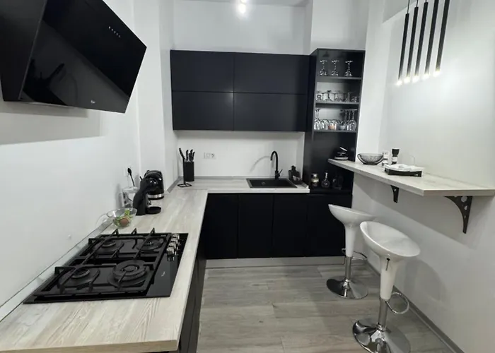 Ultracentral Luxury Apartment