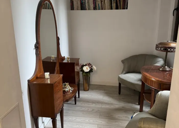 Ultracentral Luxury Apartment