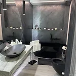 Ultracentral Luxury بوخارست