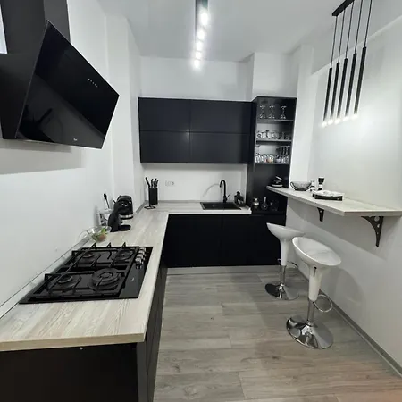 Ultracentral Luxury Апартаменты